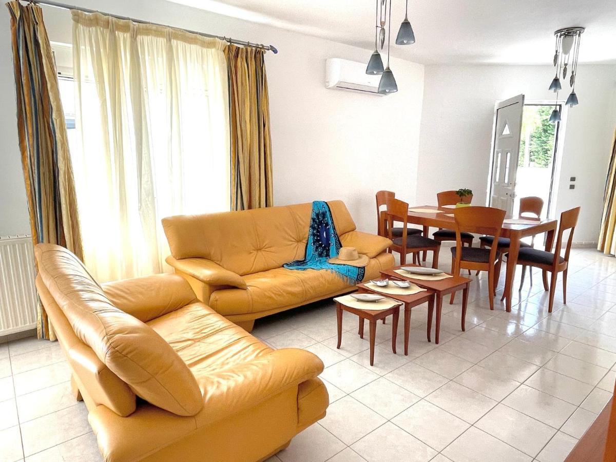 Chrisa'S House Apartment Rhodes City Bagian luar foto